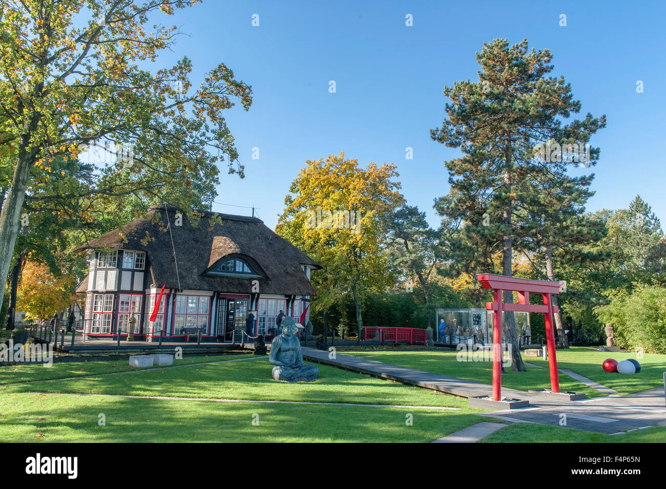 Timmendorfer Strand ehemaligen Lesesaal beherbergt heute "Mikado", eine Galerie und Buchhandlung für Asiatika Stockfoto