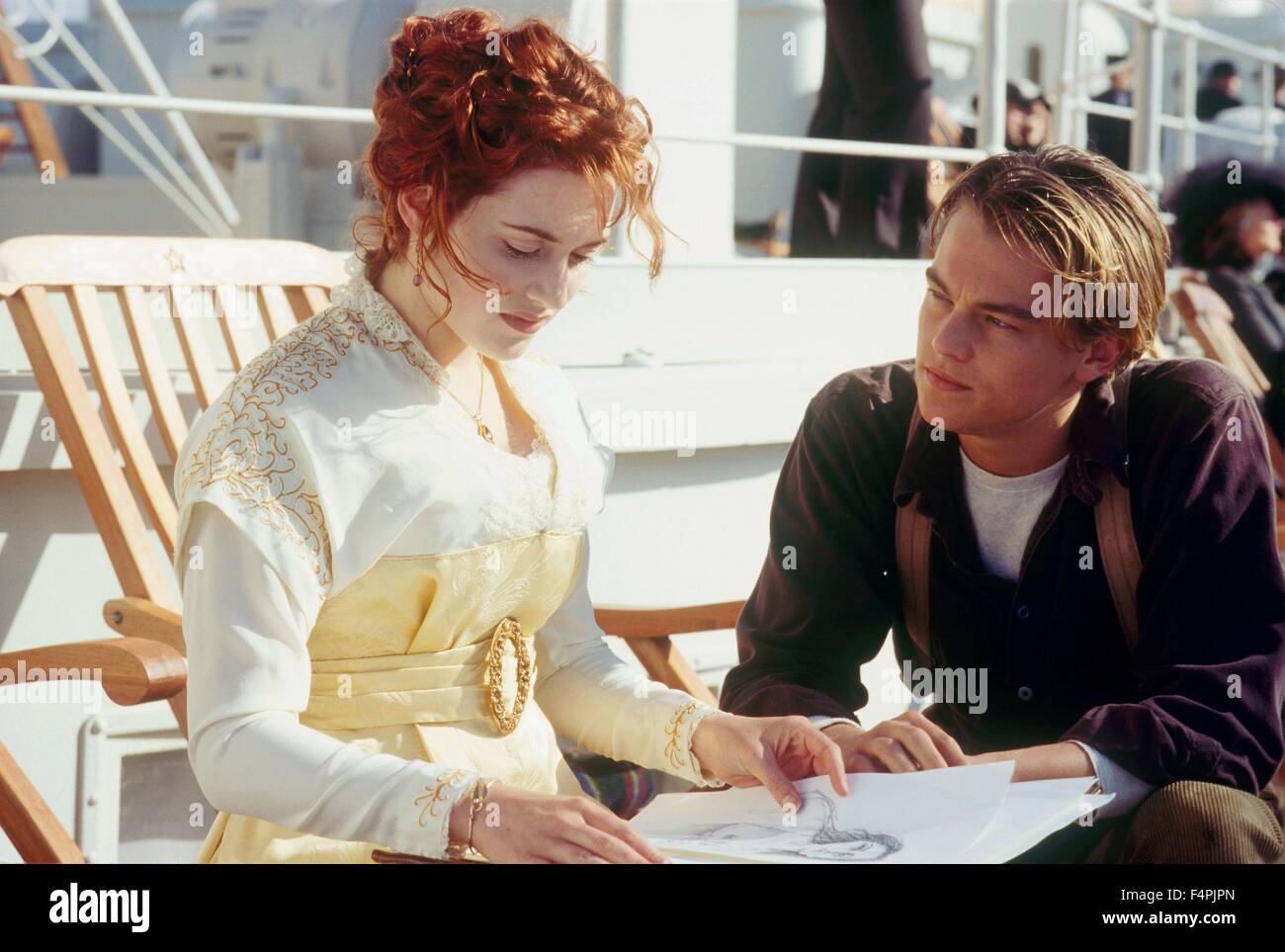 Kate Winslet und Leonaro DiCaprio / Titanic / 1997 unter der Regie von James Cameron [zwanzigsten Jahrhundert Fox Pictures] Stockfoto