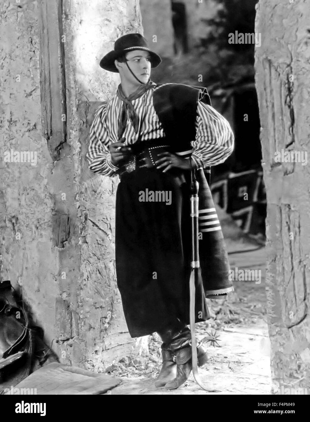 Rudolph Valentino / A Sainted Devil / 1924 unter der Regie von Joseph Henabery [Paramount Pictures] Stockfoto