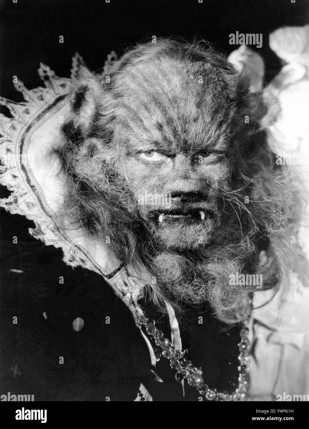 Jean Marais / die schöne und das Biest / 1946 unter der Regie von Jean Cocteau Stockfoto