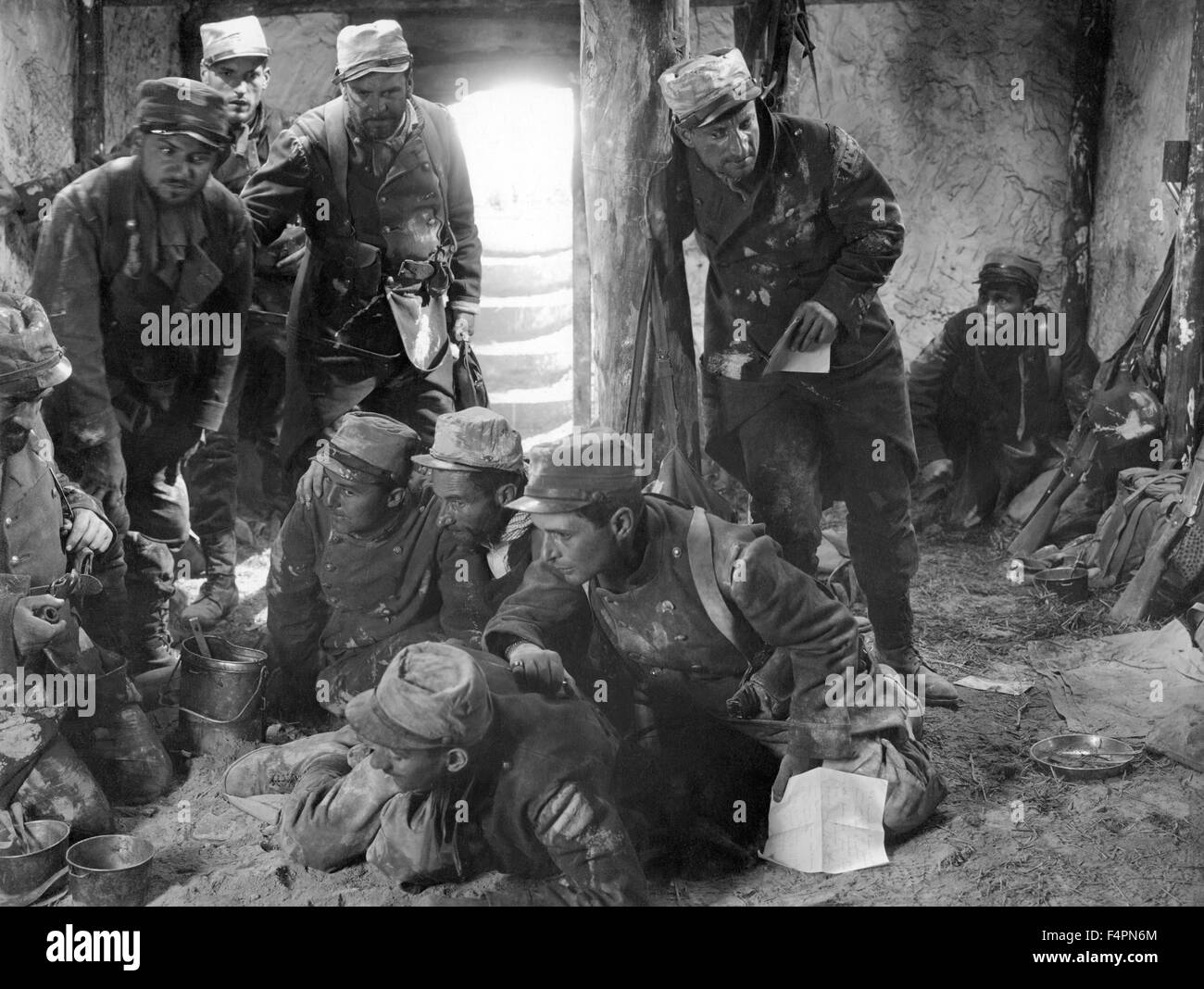 Holzkreuze / 1931 unter der Regie von Raymond Bernard Stockfoto