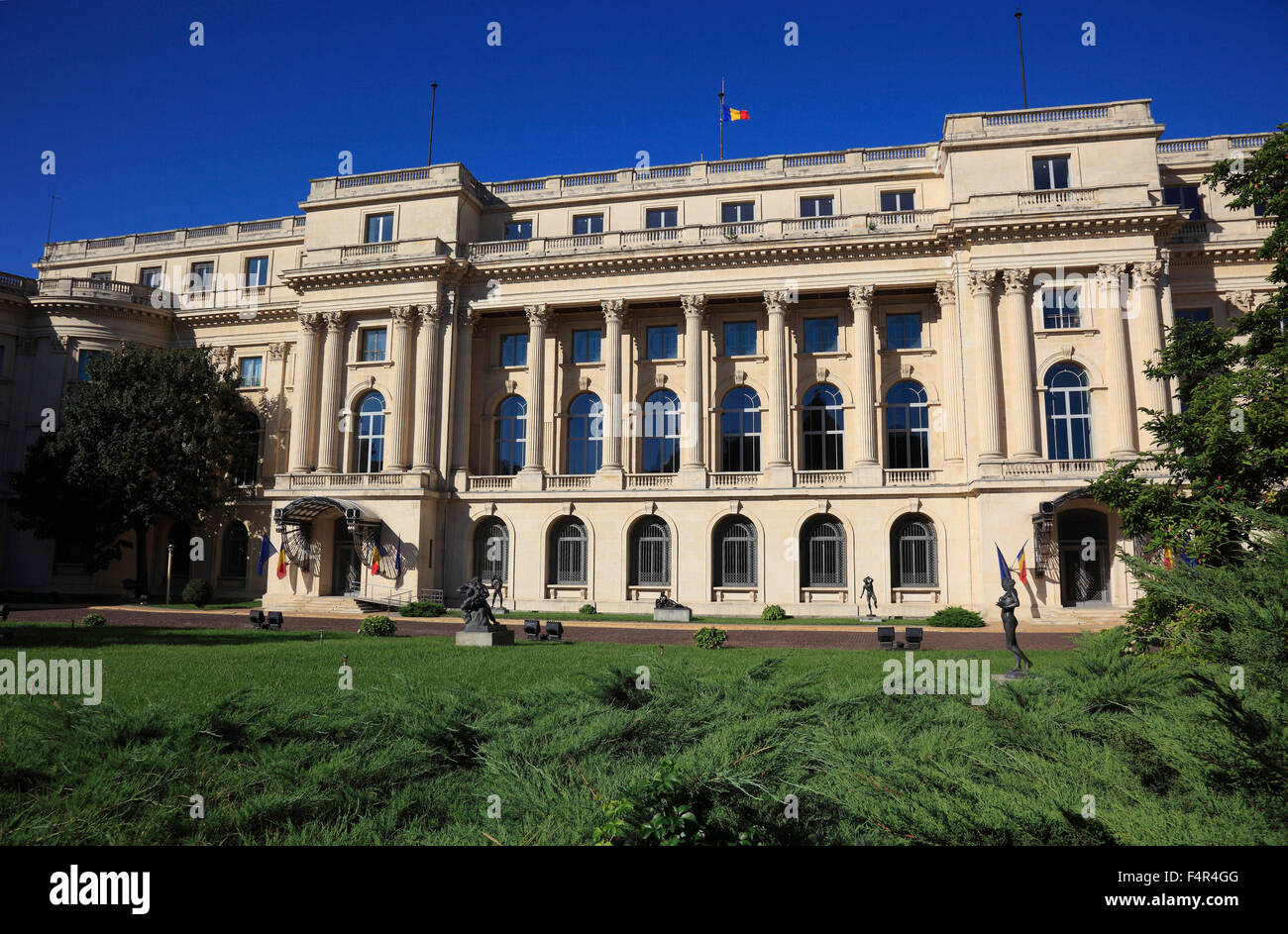 Königspalast, Palatul Regal, jetzt National Art Gallery, National Muzeul de Arta al Romaniei, Kunstmusum, Bukarest, Rumänien Stockfoto