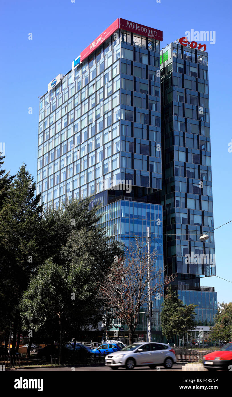City Gate Towers, Turnurile Portile Orasului sind zwei Klasse A Bürogebäude befindet sich in Bukarest, Rumänien Stockfoto