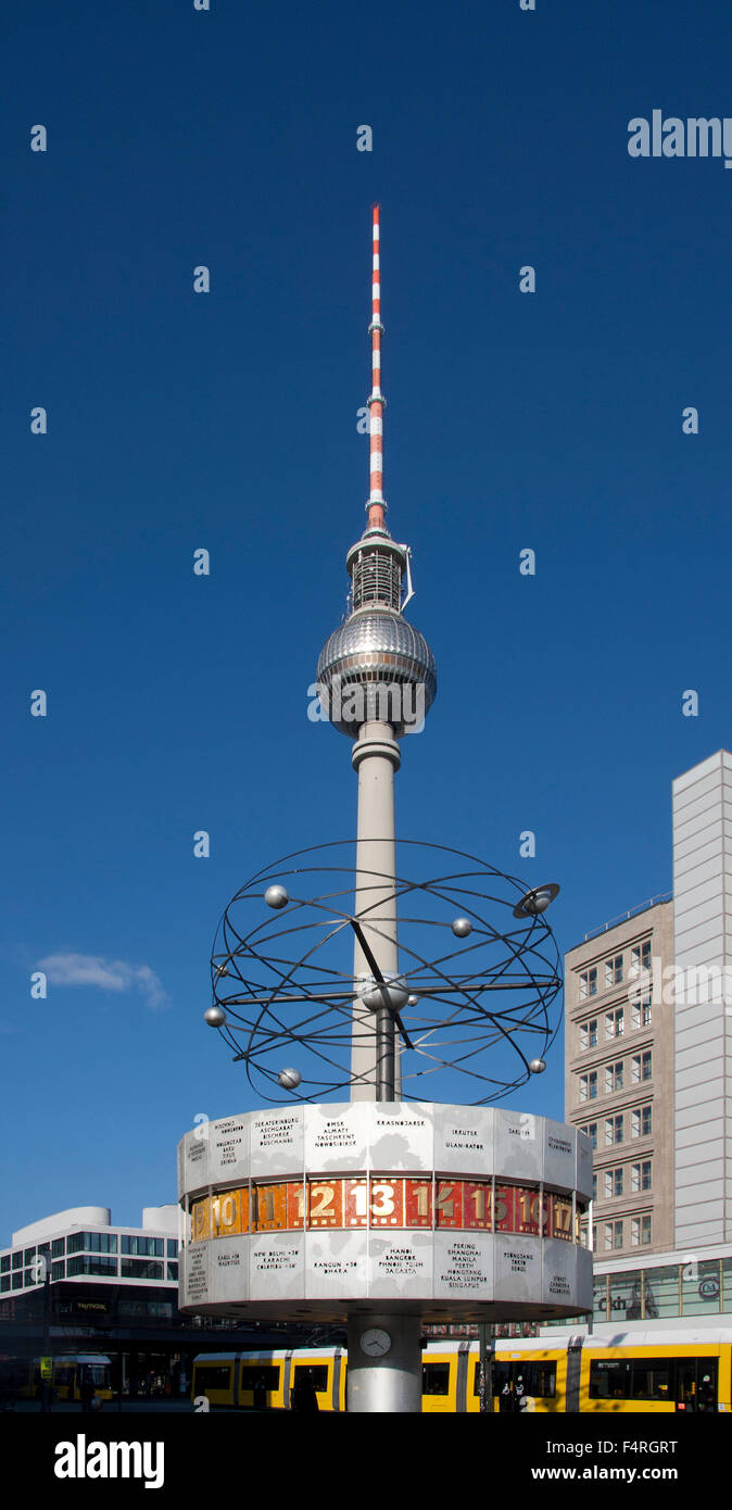 Berlin, Deutschland, Europa, Alexander Platz, Fernsehturm, Fernsehturm, Weltzeituhr, Urania, Uhr, Planeten, Stockfoto
