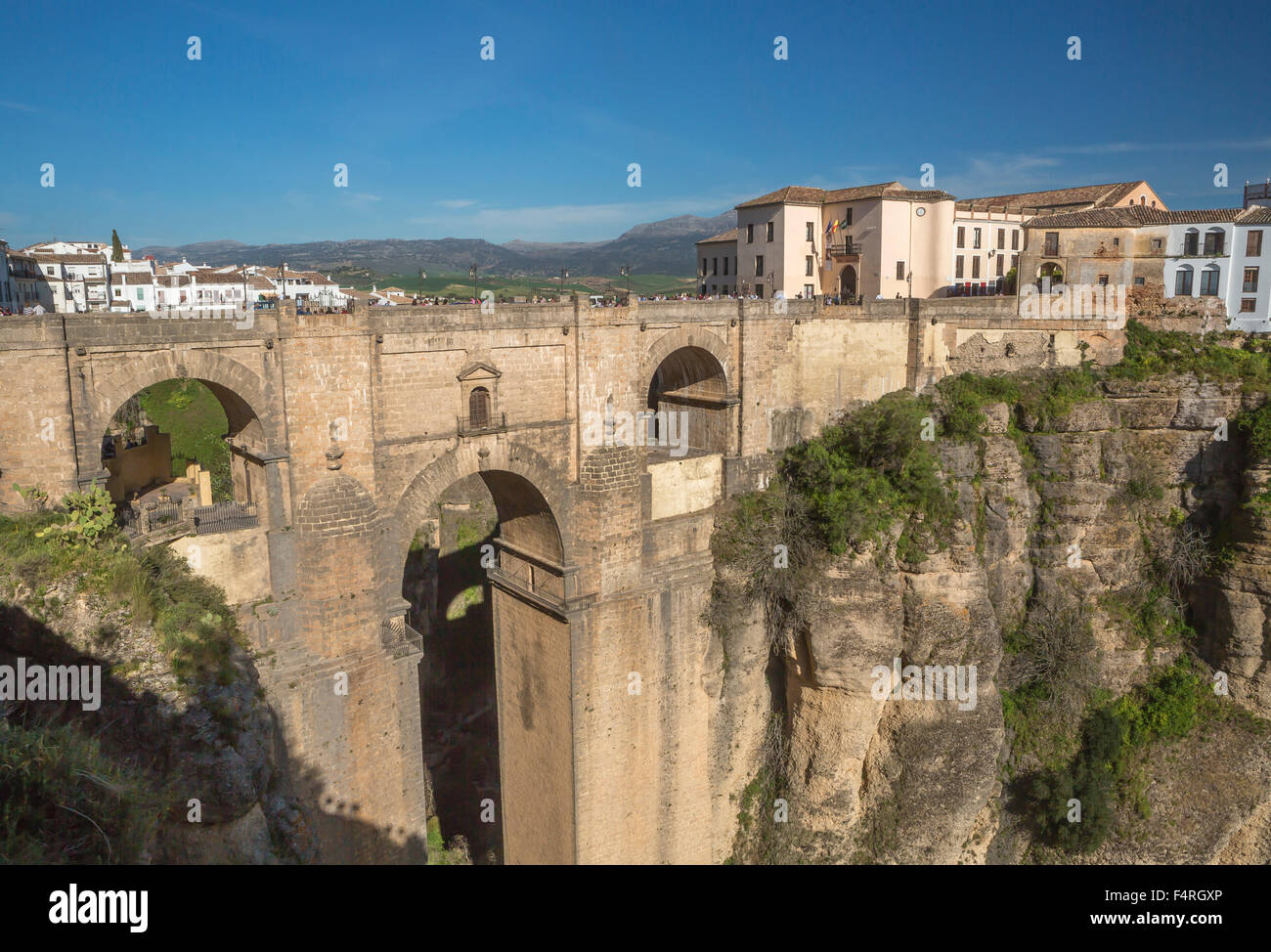 Andalusien, Region, Brücke, Landschaft, Provinz Malaga, Ronda, Stadt, Spanien, Europa, Frühling, Architektur, bunte, berühmt, Gorg Stockfoto