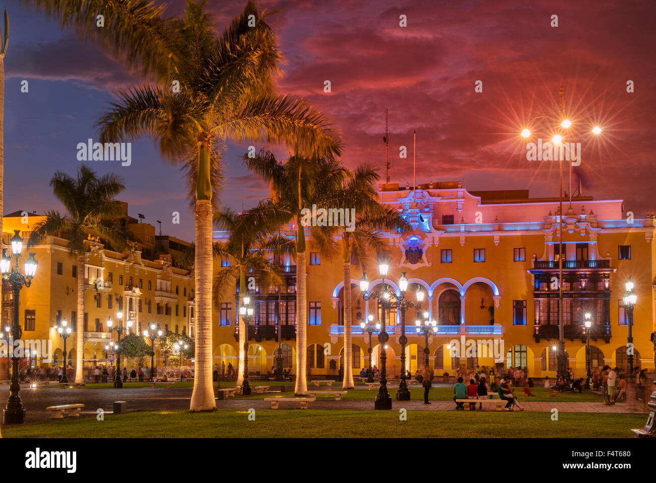 Südamerika, Lateinamerika, Peru, Lima, Plaza Mayor und Plaza de Armas von Lima, städtische Palast Stockfoto