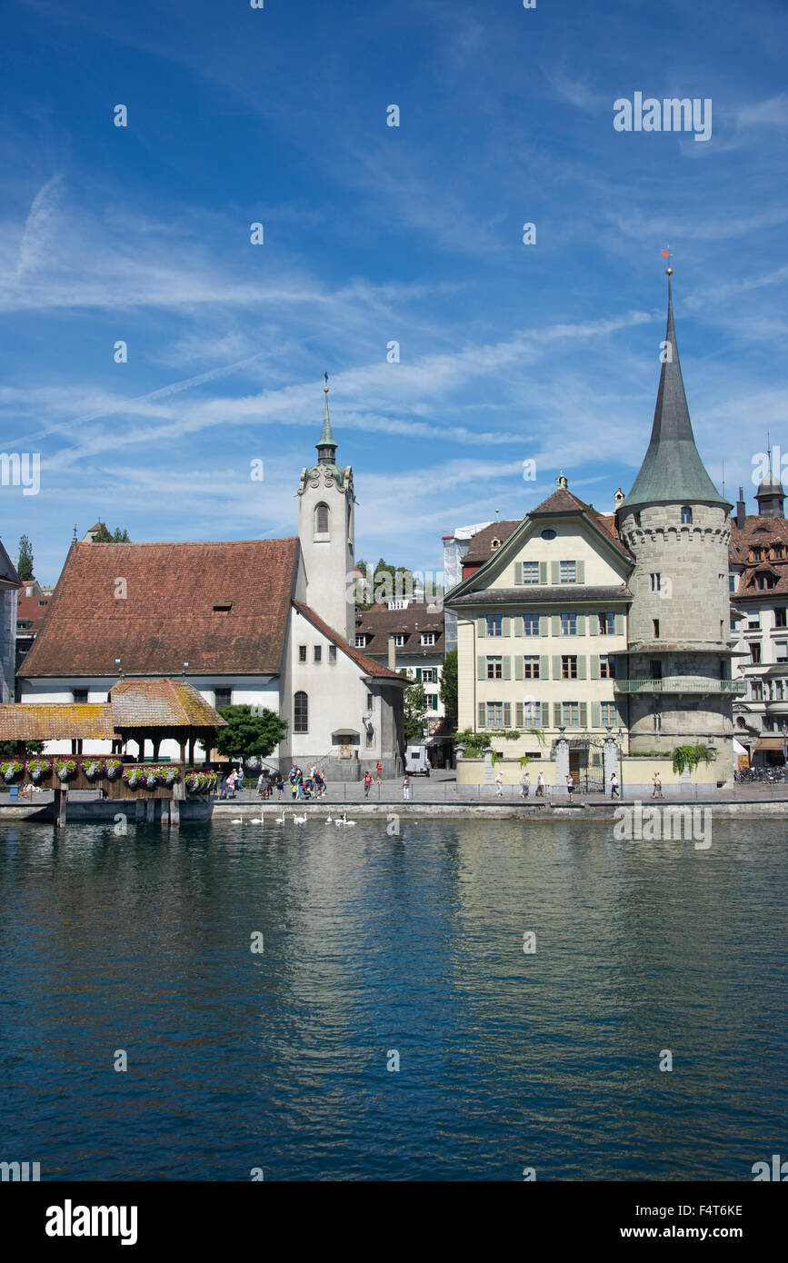Riverside Gebäude Fluss Reuss Luzern Schweiz Stockfoto
