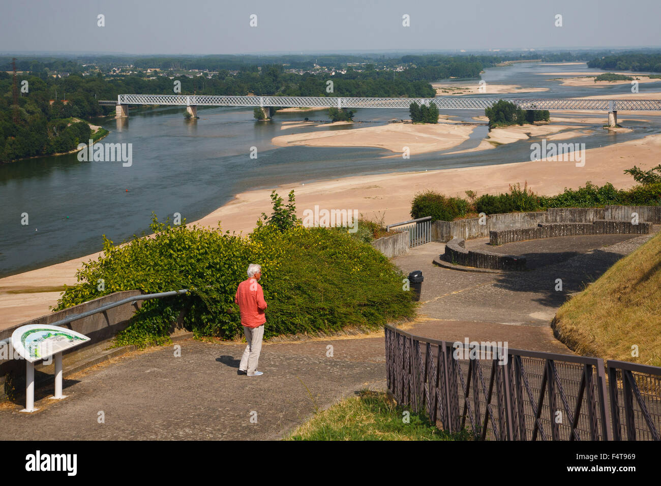 Blick auf die Loire in Frankreich von oben Saumur vor- Stockfoto