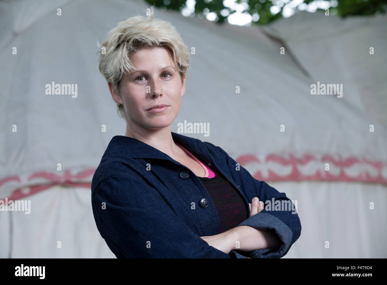 Caroline Criado-Perez, OBE, Brasilien geborene britische feministische Aktivistin und Journalistin, das Edinburgh International Book Festival 2015. Edinburgh. 31. August 2015 Stockfoto