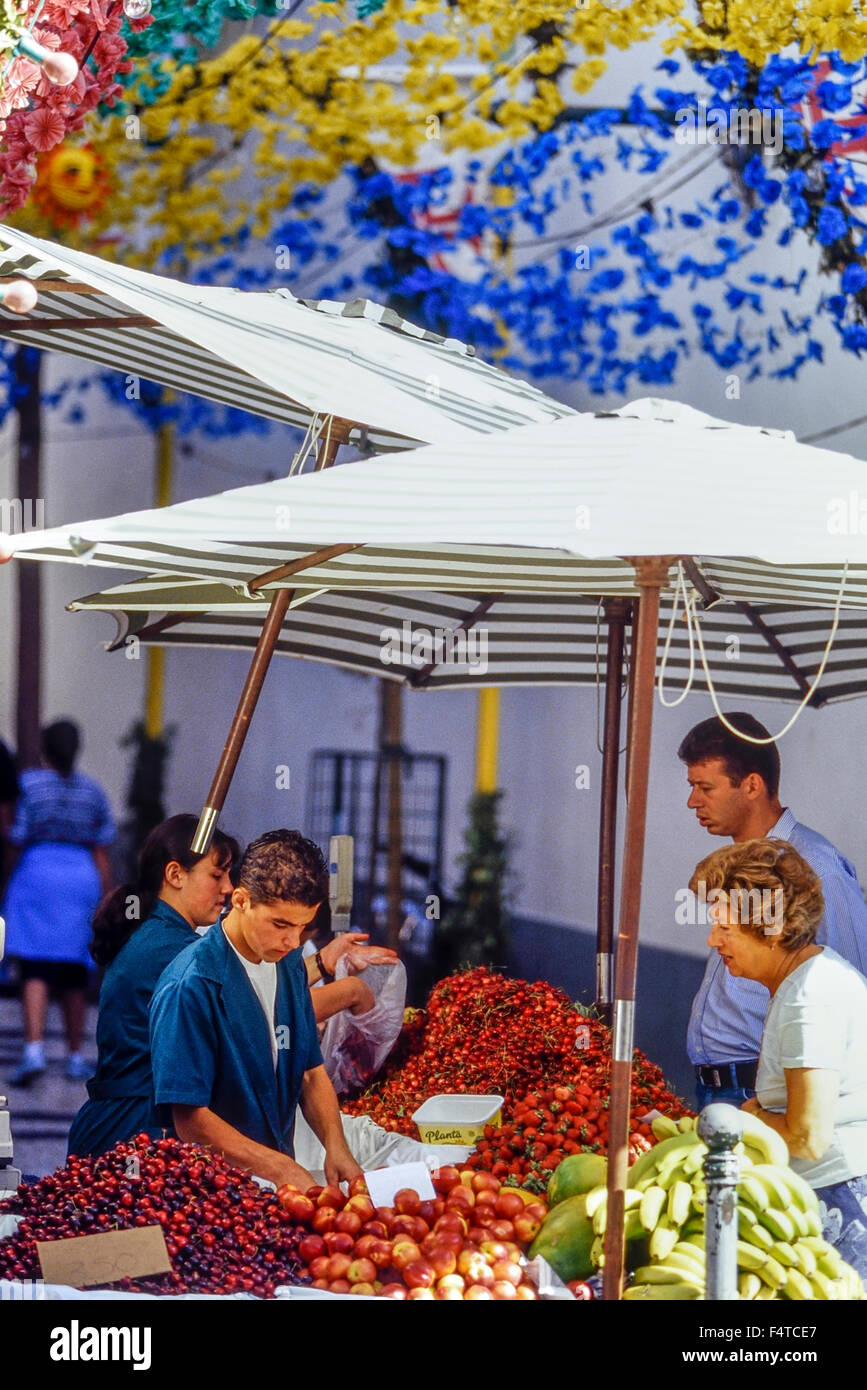 Frisches Obst Straße Marktstand. Funchal. Madeira. Portugal. Europa Stockfoto