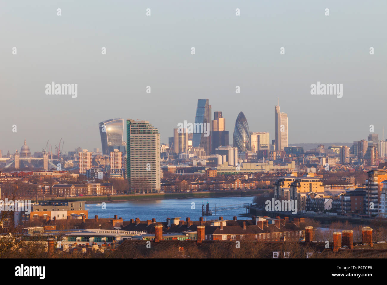 England, London, Greenwich, Blick auf die Skyline von London von Greenwich Stockfoto