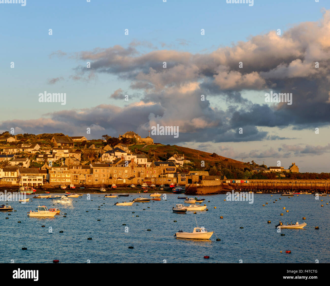 Hugh Stadthafen. St. Marien, Isles of Scilly. Cornwall. England. UK Stockfoto