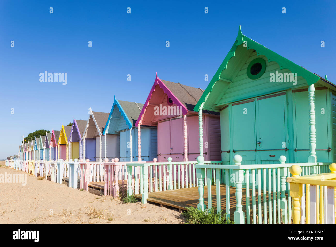 England, Essex, Mersea Island Beach Huts Stockfoto