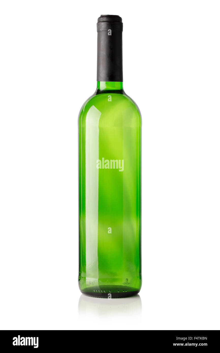 grüne Flasche Wein auf dem weißen Hintergrund isoliert. Stockfoto