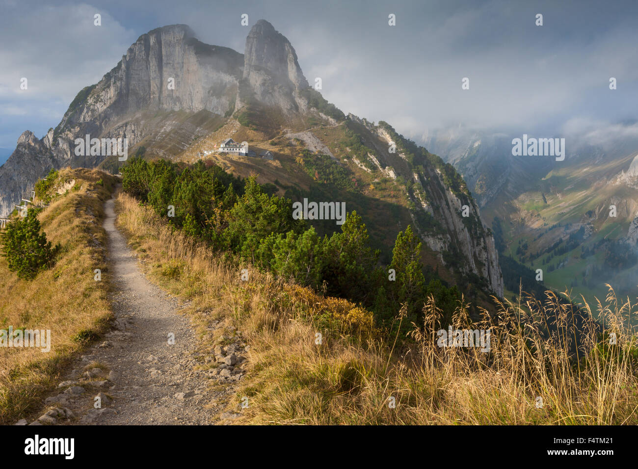 Stauberen, Schweiz, Kanton Appenzell, Appenzell Innerrhoden, Alpstein, Wanderweg, Berggasthaus Stockfoto