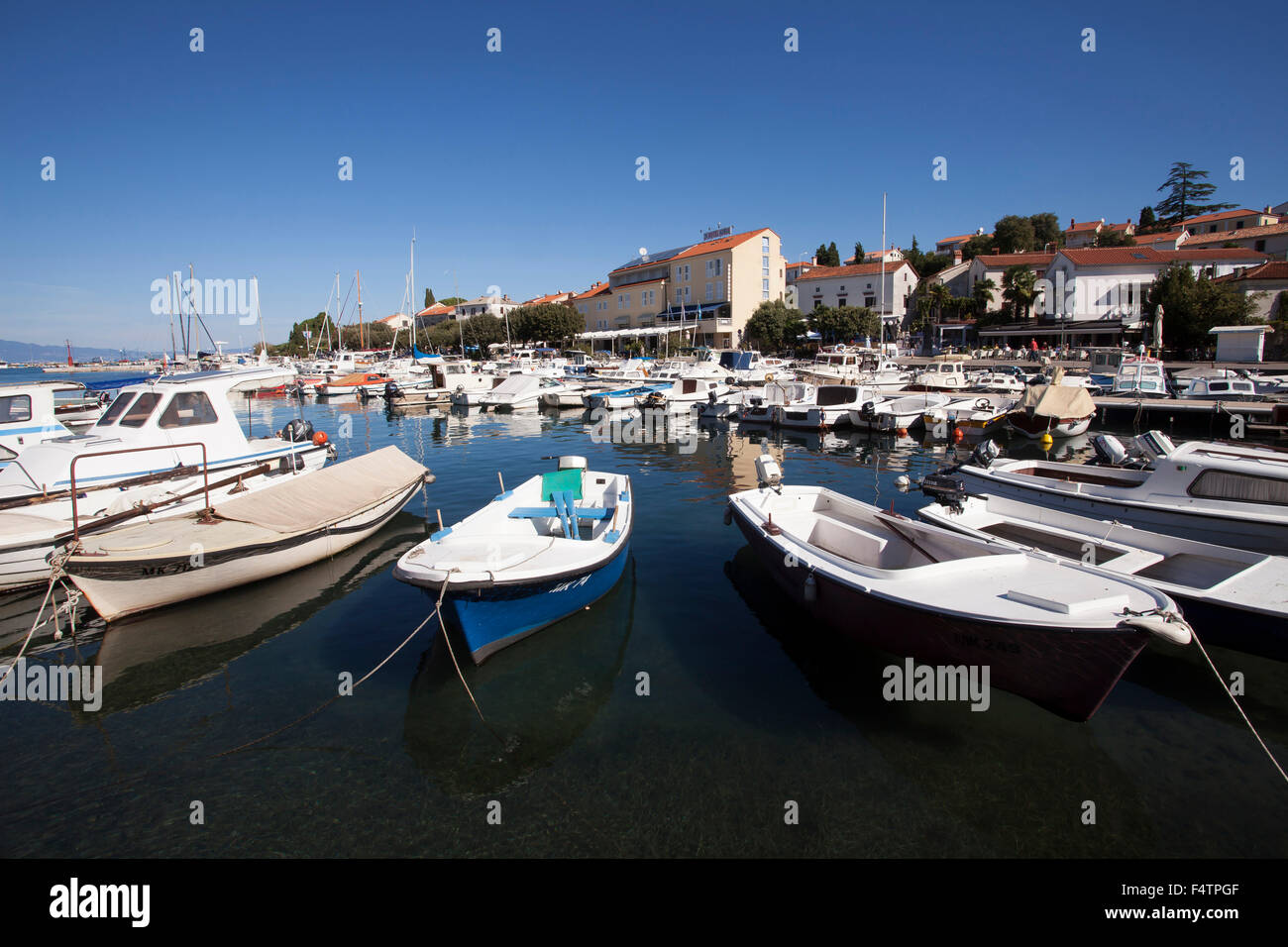 Der Hafen von Malinska, Krk Insel, Kroatien, Kvarnerbucht, Adria, Stockfoto
