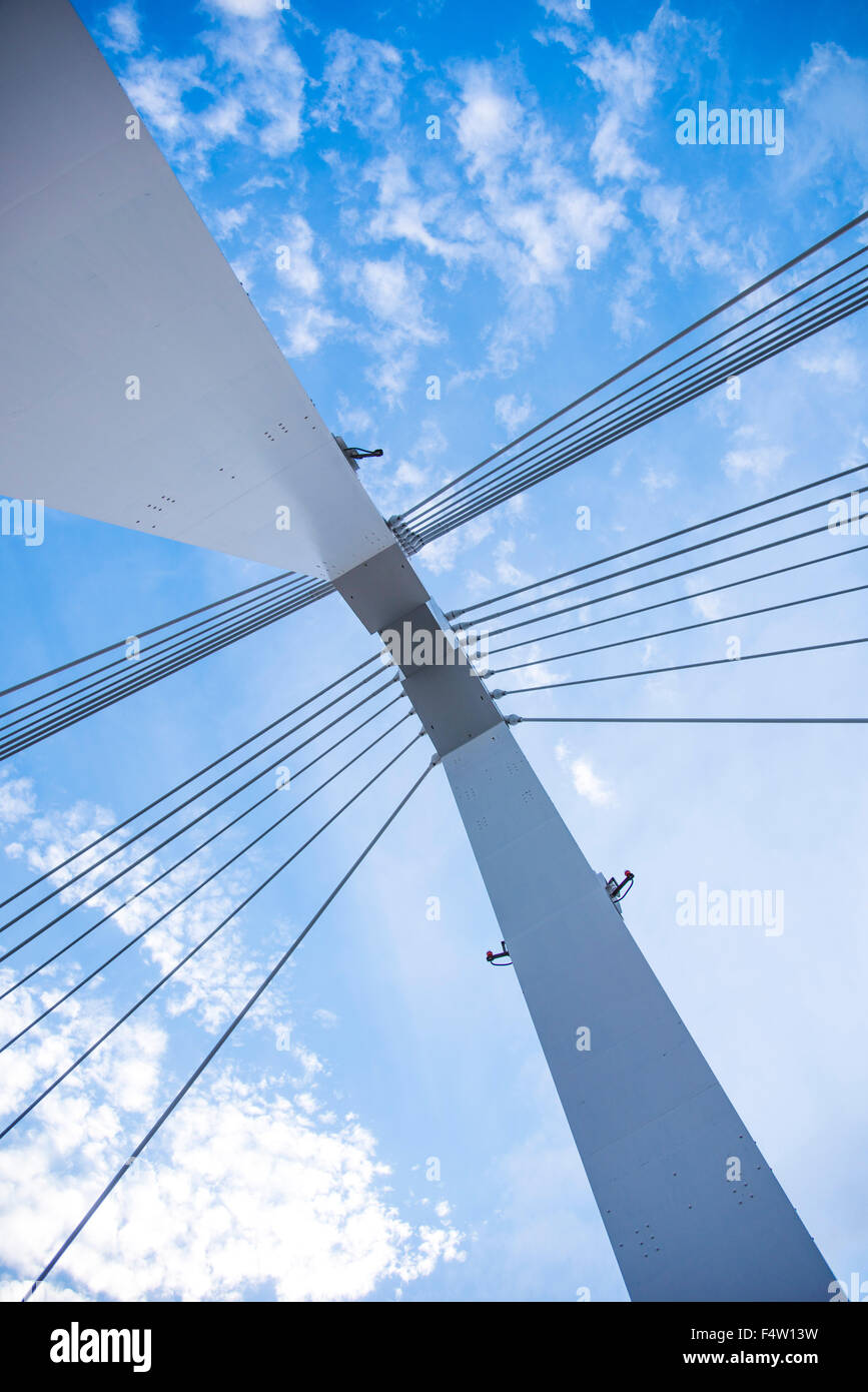 Daishihashi Brücke verbindet über Tamagawa Fluss, Ota-Ku, Tokio und Kawasaki City, Präfektur Kanagawa, Japan Stockfoto