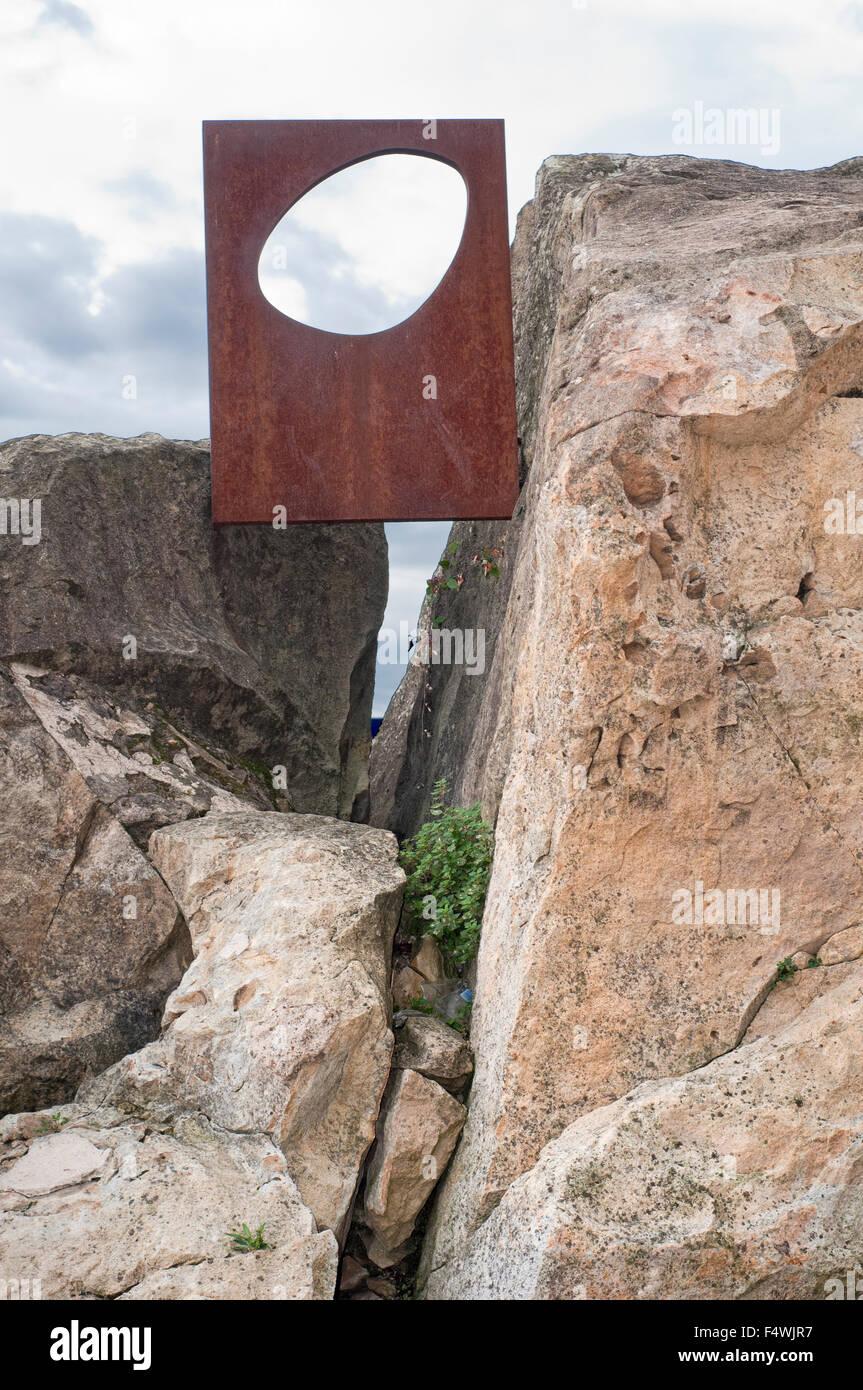 Gedenk-Skulptur im Speicher des Bildhauers Jorge Oteiza. Orio. Baskisches Land. Spanien. Stockfoto