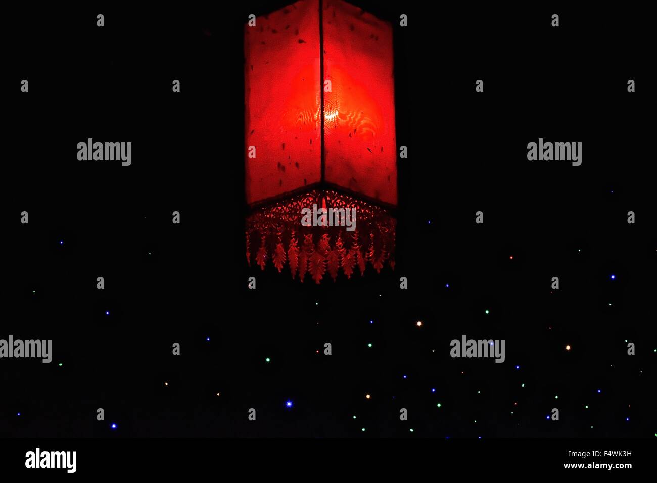 Weihnachtsfestival leuchtet Hintergrund Foto Stockfoto