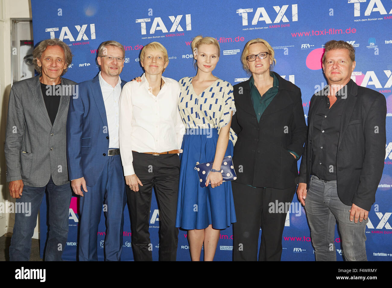 Premiere Film Taxi mit: Dieter Zeppenfeld, Kerstin Ahlrichs, Rosalie Thomass, Karen Duve, Reno Koppe wo: Köln, Deutschland: 20. August 2015 Stockfoto