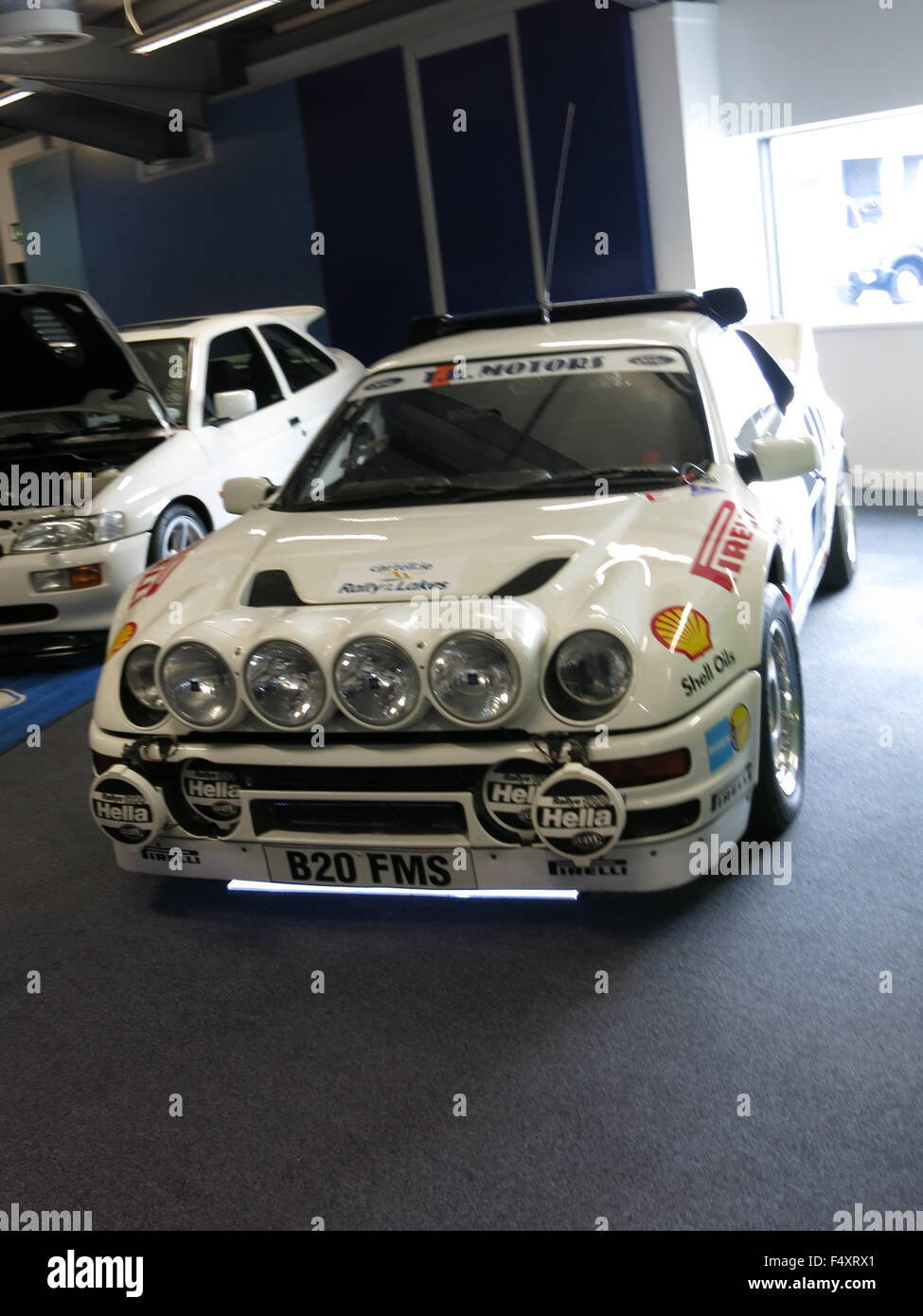 Ford RS 200 RS 200 - Seltene group B Rally Car 1980 verboten - in Donnington Park Race Track für RS Owners Club RSOC Event - mit dem Auto in voller Lackierung Stockfoto