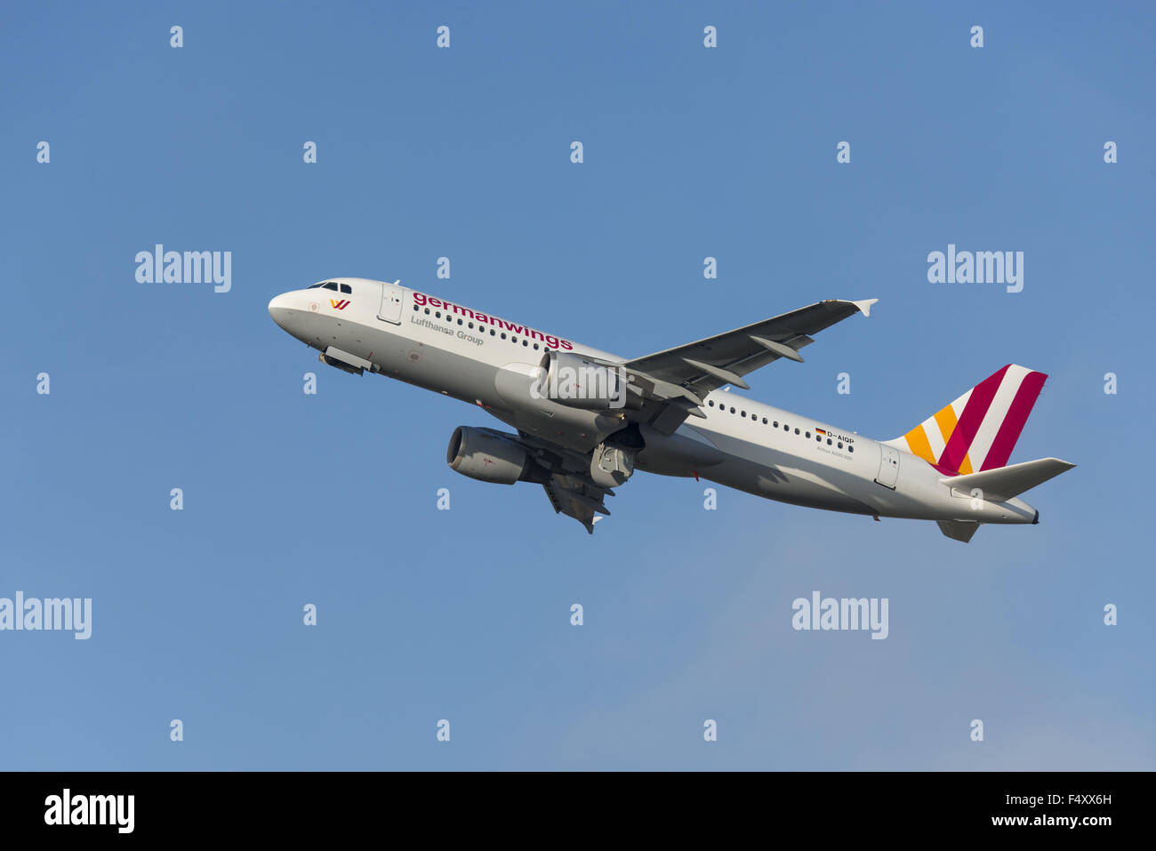 Airbus A320-211 Klettern, German Wings, D-AIQP Stockfoto