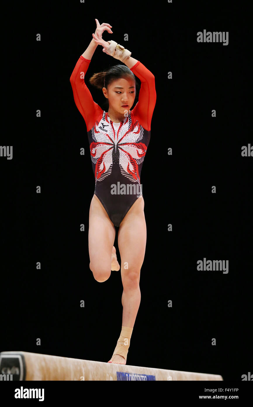 Die SSE Hydro-Arena, Glasgow, Vereinigtes Königreich. 23. Oktober 2015. Asuka Teramoto (JPN), 23. Oktober 2015 - Kunstturnen: 2015 World Artistic Gymnastics Championships Women Qualifikation Schwebebalken in der SSE Hydro-Arena, Glasgow, Vereinigtes Königreich. Bildnachweis: YUTAKA/AFLO SPORT/Alamy Live-Nachrichten Stockfoto