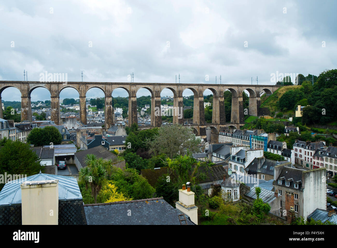 Ein Blick auf das Viadukt in Morlaix, Frankreich Stockfoto