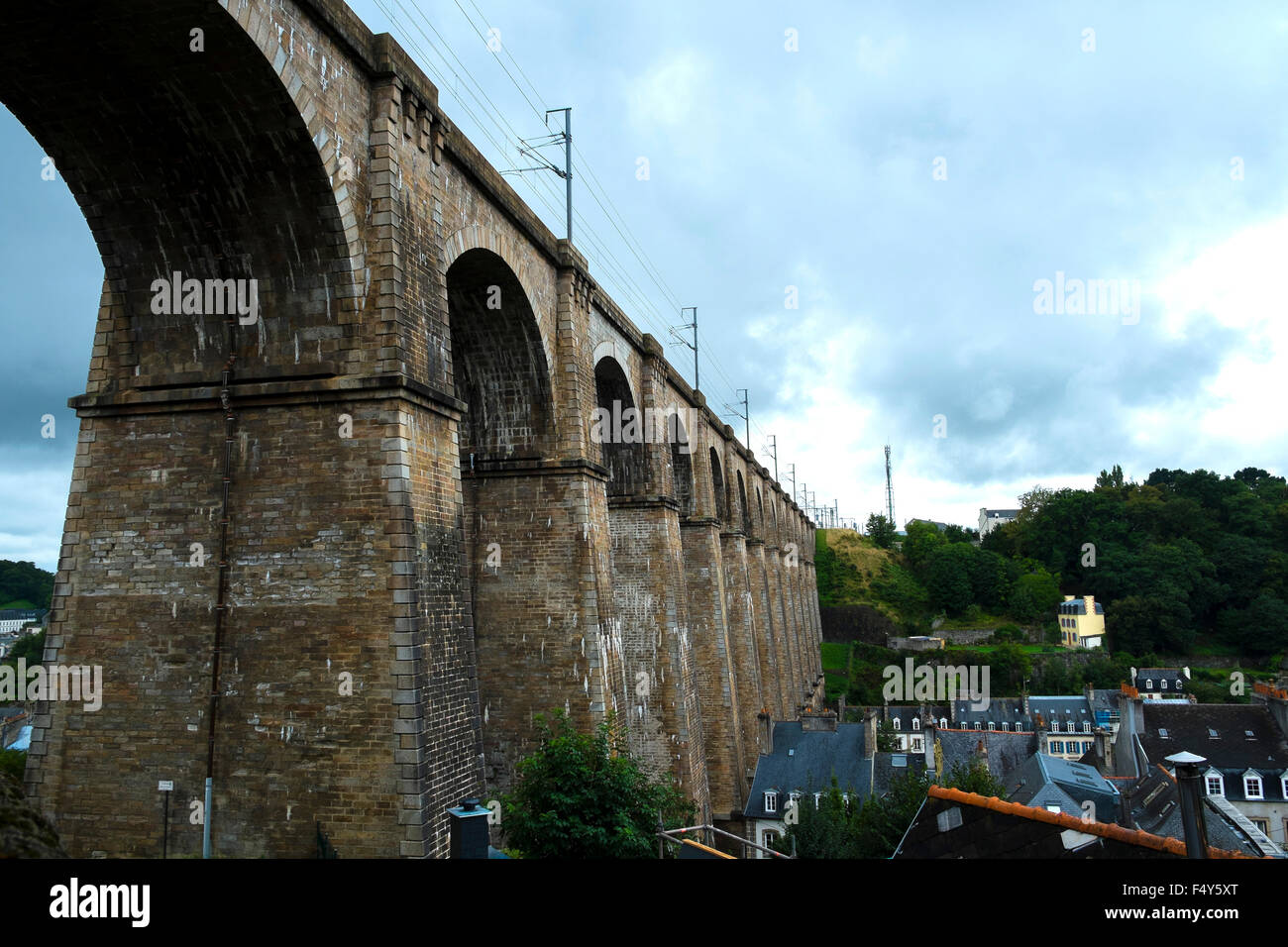 Ein Blick auf das Viadukt in Morlaix, Frankreich Stockfoto