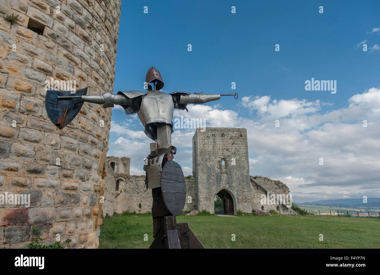 Château Puivert, eine beeindruckende Burg der Katharer in Aude, Languedoc, Frankreich Stockfoto