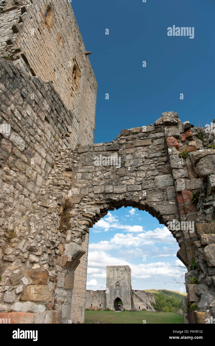 Château Puivert, eine beeindruckende Burg der Katharer in Aude, Languedoc, Frankreich Stockfoto