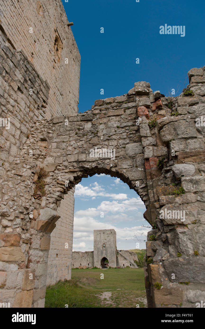 Château Puivert, eine beeindruckende Burg der Katharer in Aude, Languedoc, Frankreich Stockfoto