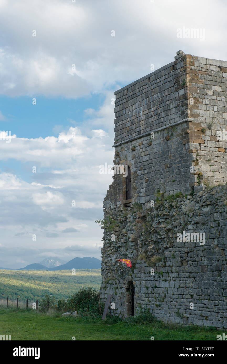 Château Puivert, eine beeindruckende Burg der Katharer in Aude, Languedoc, Frankreich Stockfoto