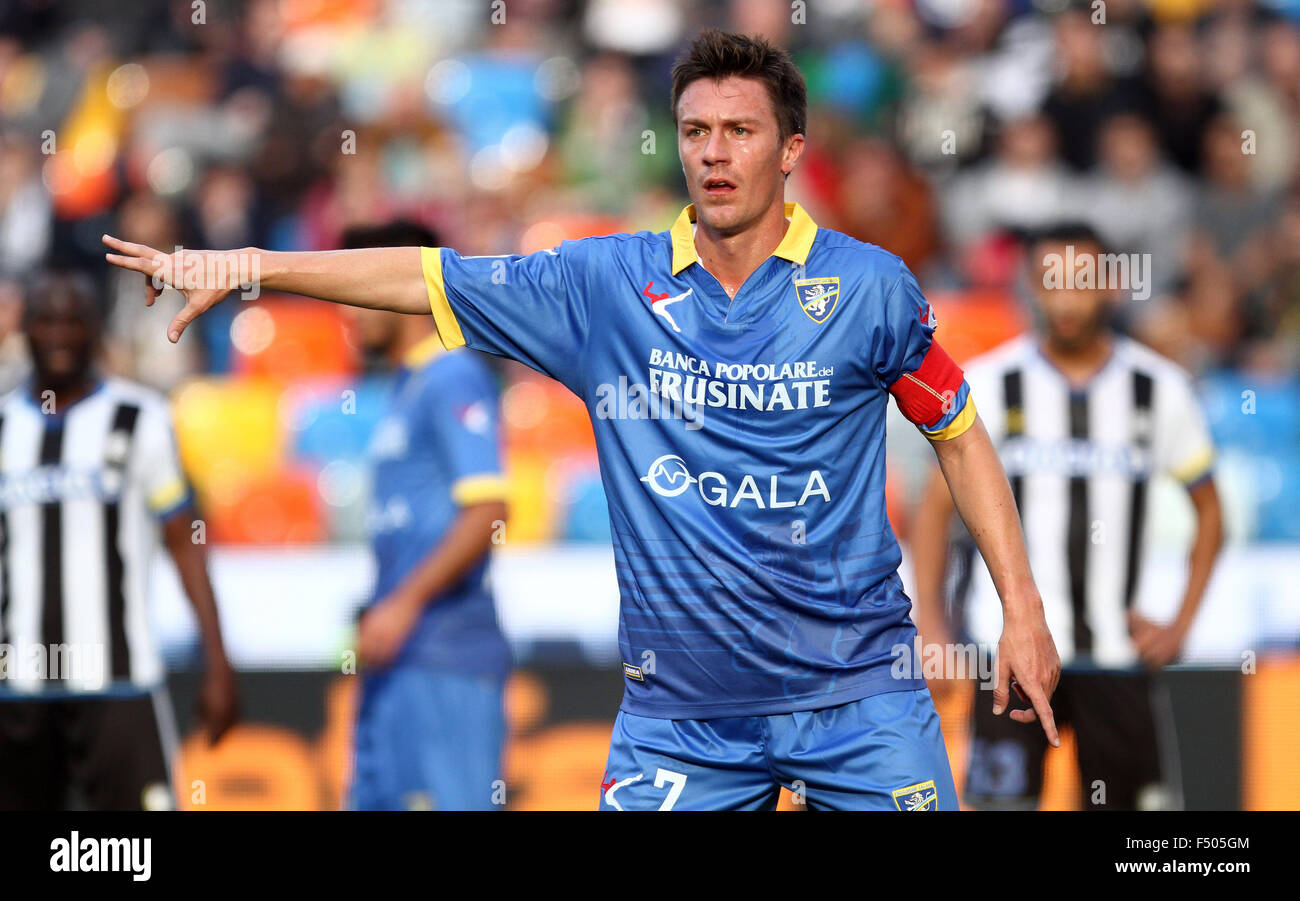 Italien, Udine: Frosinones Mittelfeldspieler Alessandro Frara Gesten während der italienischen Serie A-Fußball-match zwischen Udinese Calcio V Frosinone Calcio im Friaul-Stadion am 25. Oktober 2015 in Udine. Stockfoto