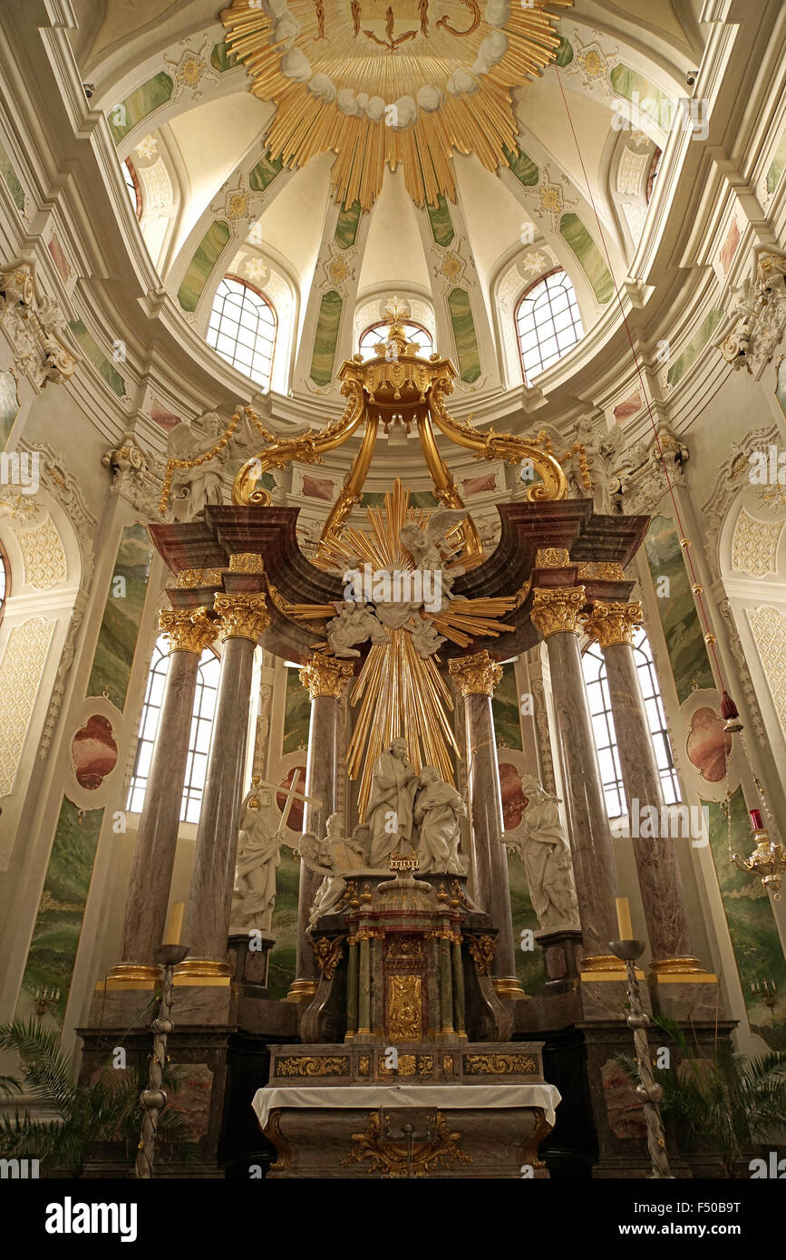 Altar der Jesuitenkirche in Mannheim, Baden-Württemberg, Deutschland, Europa Stockfoto
