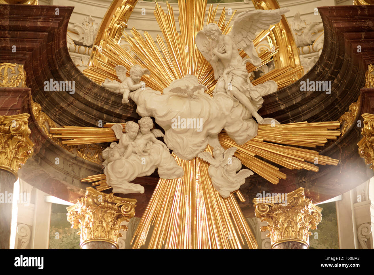 Altar-Detail der Jesuitenkirche in Mannheim, Baden-Württemberg, Deutschland, Europa Stockfoto