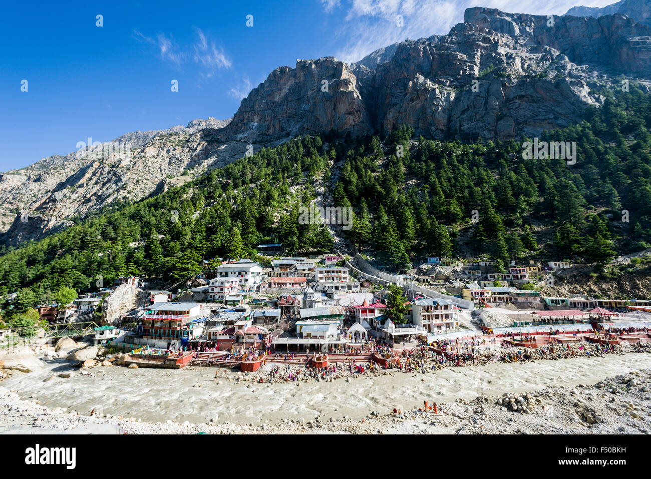 Der sehr wichtigen Wallfahrtsort für Hindus und Buddhisten ist am Fluss Ganges und Teil der chota Char Dham befindet Stockfoto