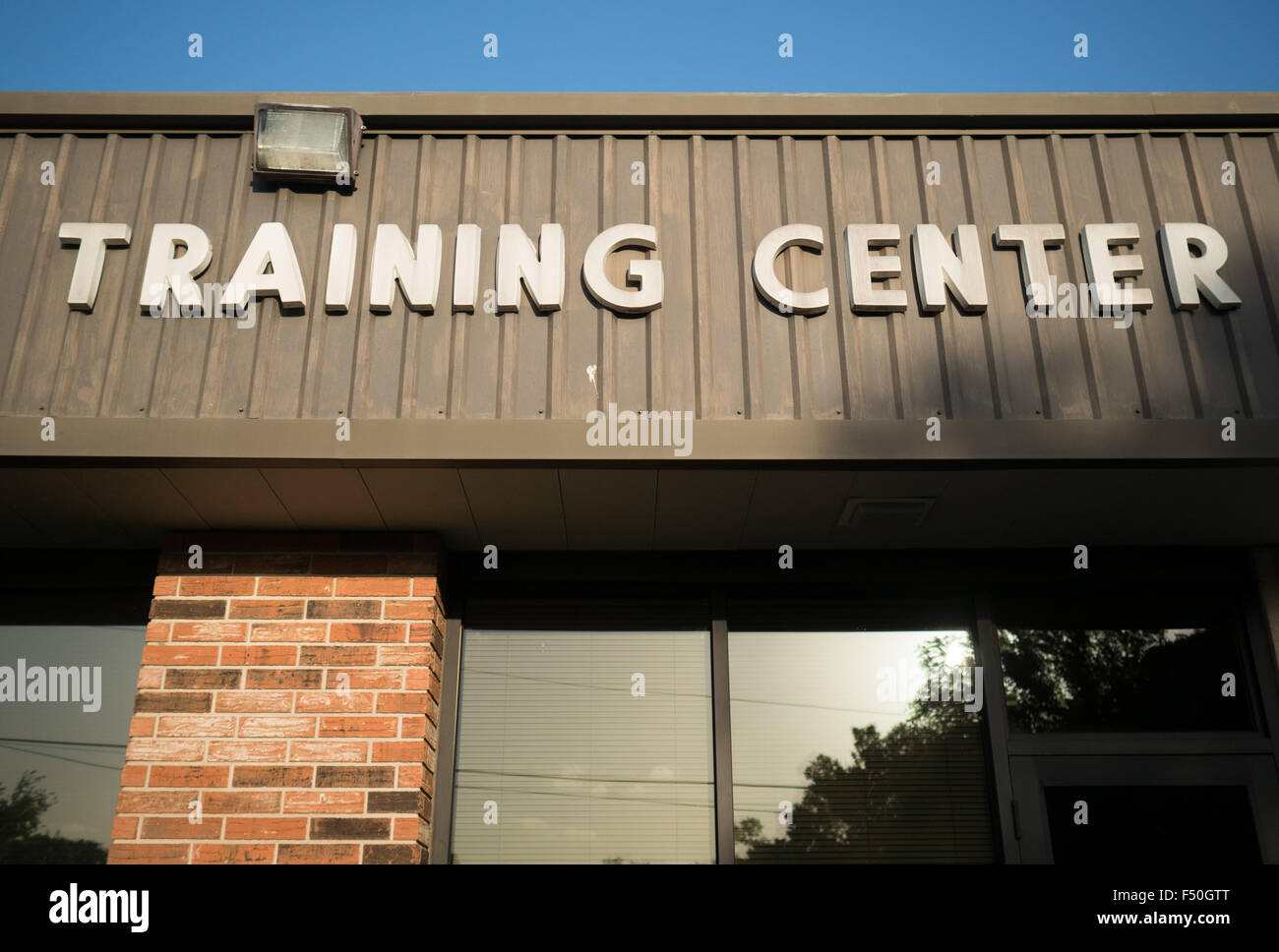 Generische Training Center Zeichen in einem Büropark Stockfoto