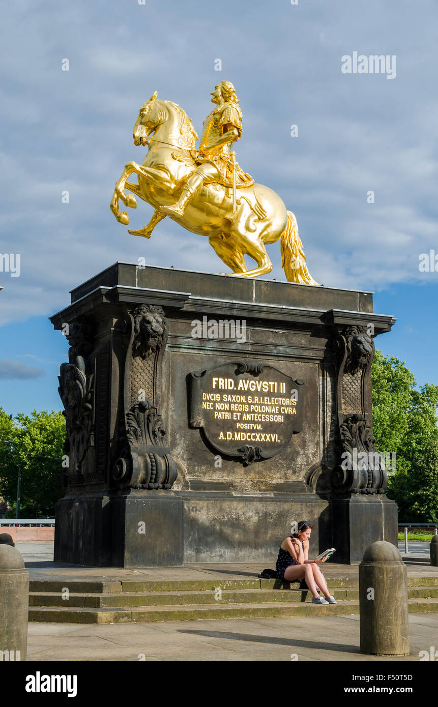Statue goldene Reiter in der Vorstadt Neustadt Stockfoto