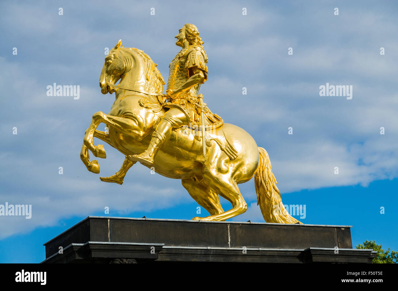 Statue goldene Reiter in der Vorstadt Neustadt Stockfoto