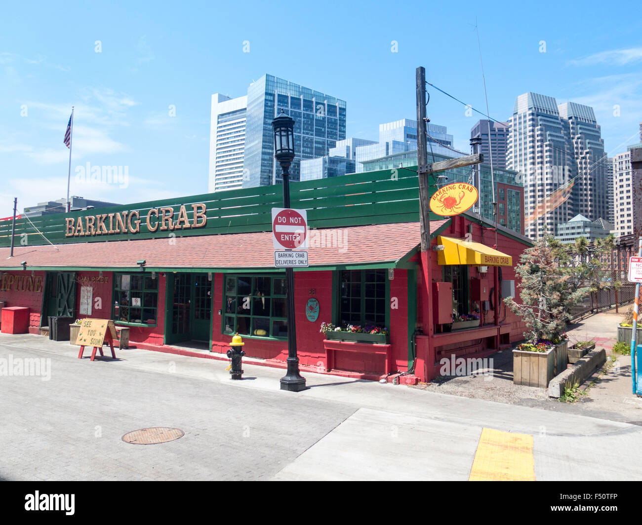Barking Crab Neptun Hummer und Fischmarkt, Boston, Fort Point Channel Seehafen Halbin Stockfoto