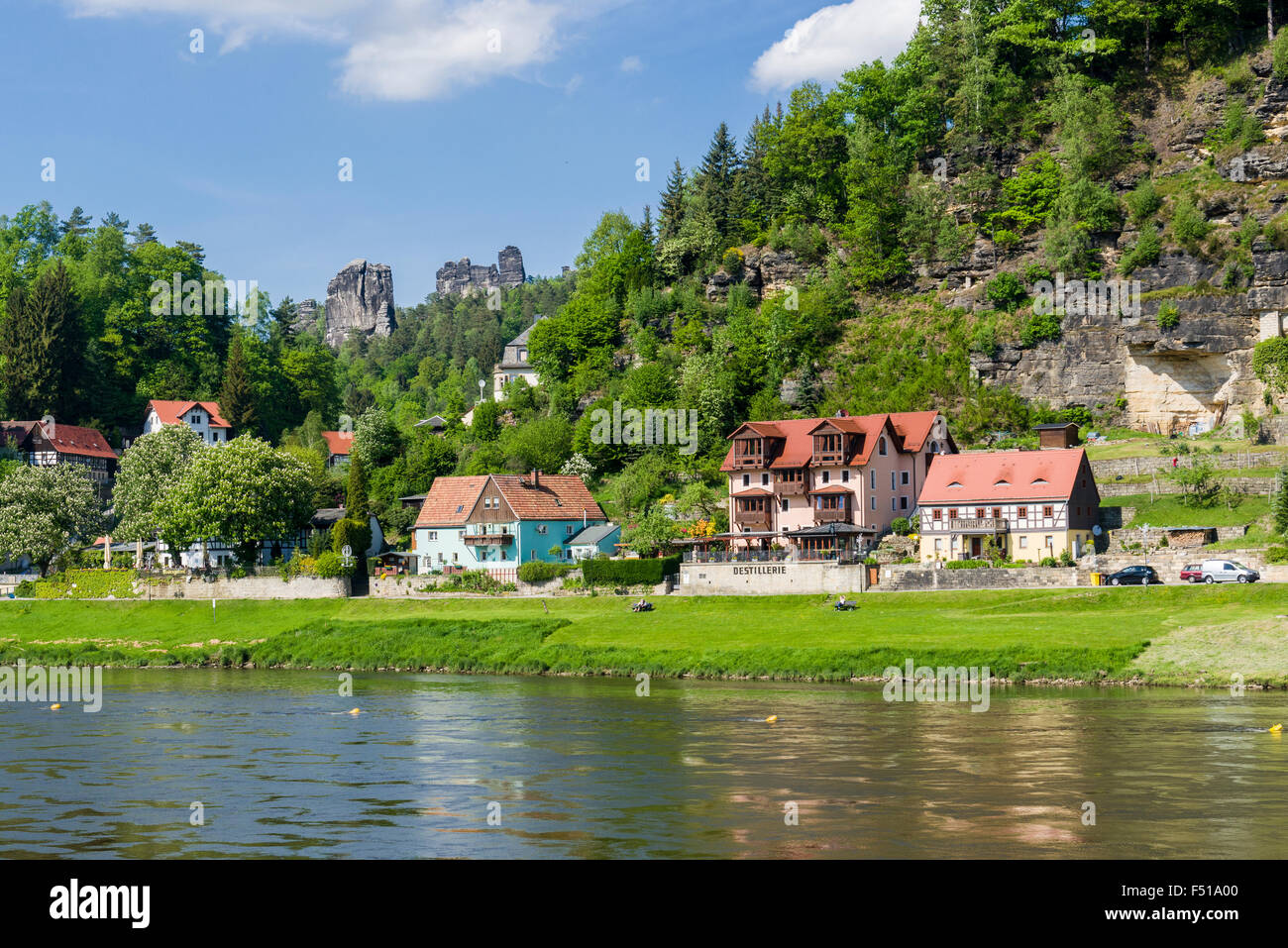 Der kleine Ort rathen an der Elbe im Herzen der Sächsischen Schweiz. Stockfoto