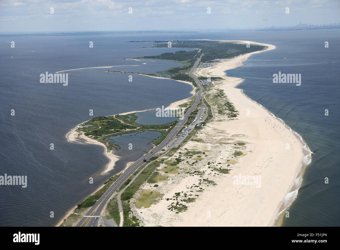 Luftaufnahme des Gateway National Recreation Area / Sandy Hook, New Jersey (Post Hurrikan Sandy) Stockfoto