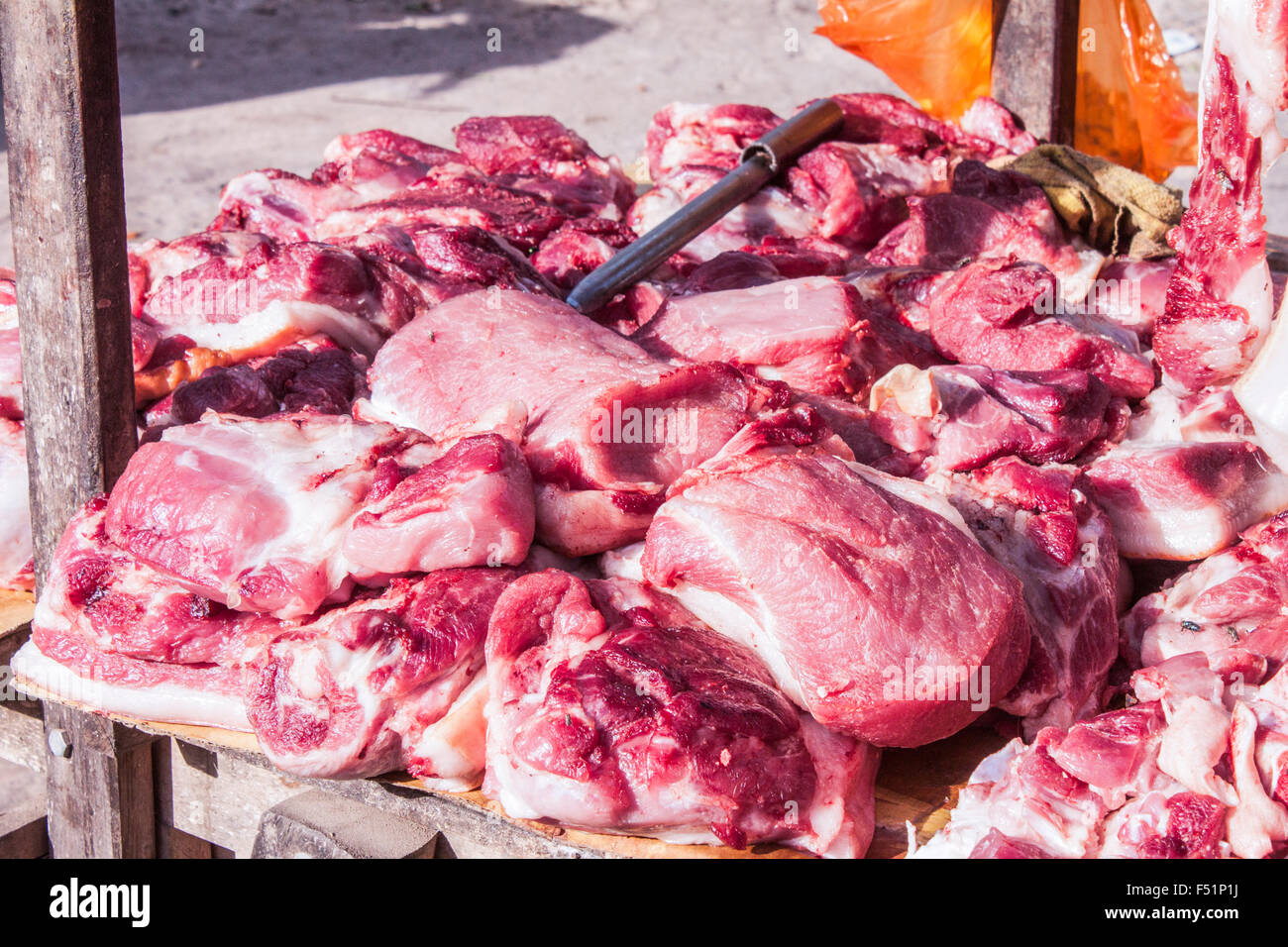 verkaufen eine Menge von verschiedenen Rindfleisch auf einem Markt in Phu Quoc, Vietnam Stockfoto