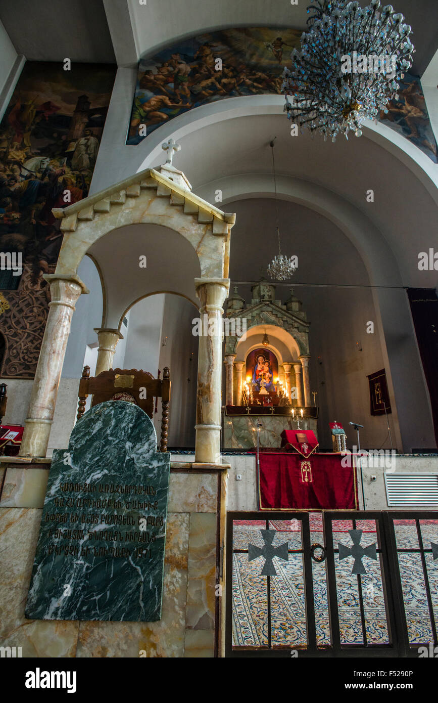 Kathedrale Saint Sarkis, Armenische Apostolische Kirche in Teheran