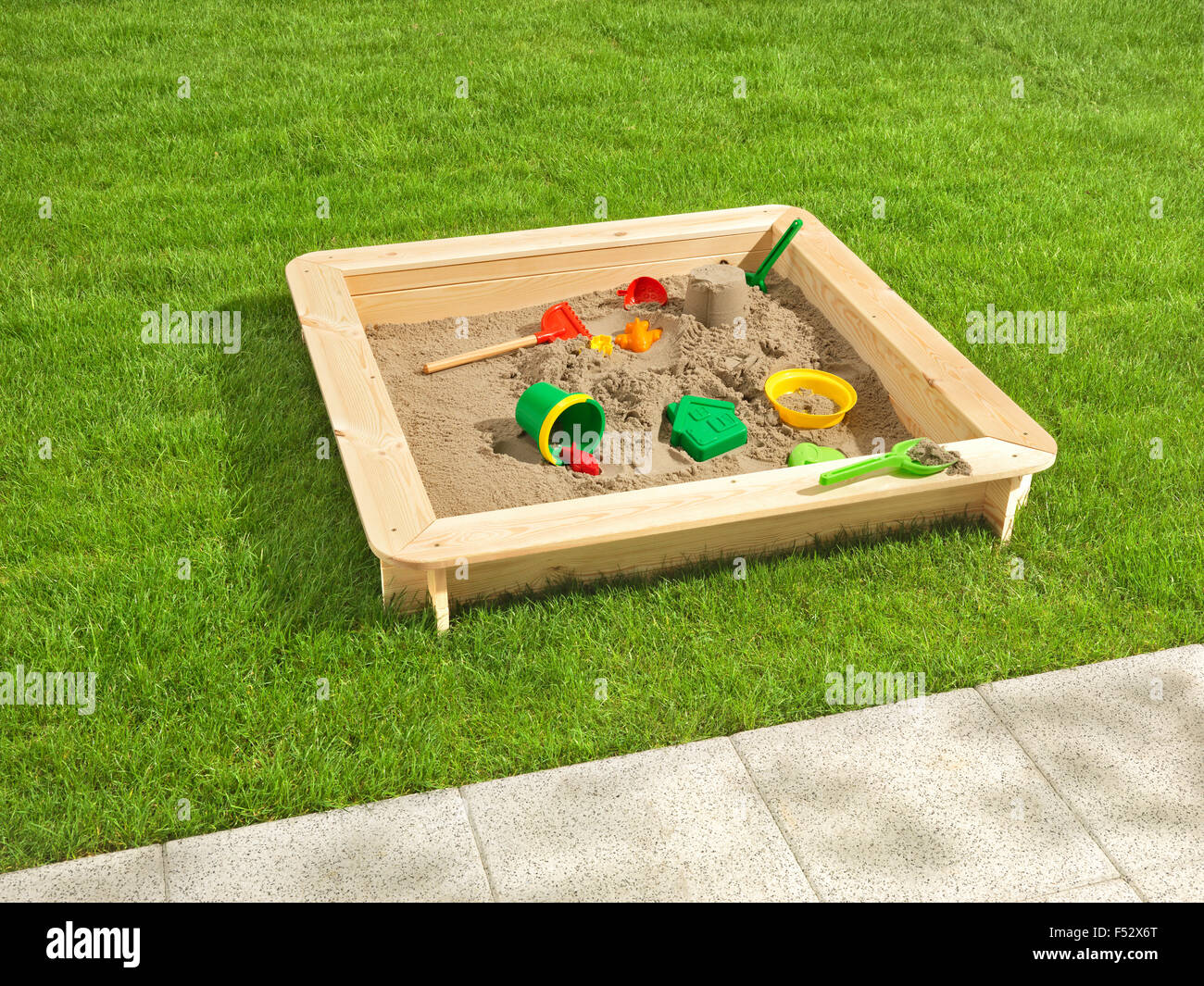 Die gartenhausform Fotos und Bildmaterial in hoher Auflösung Alamy