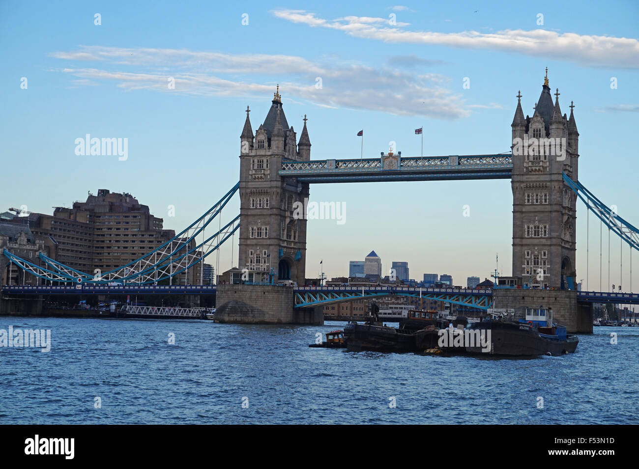 Tower Bridge über die Themse, London Stockfoto