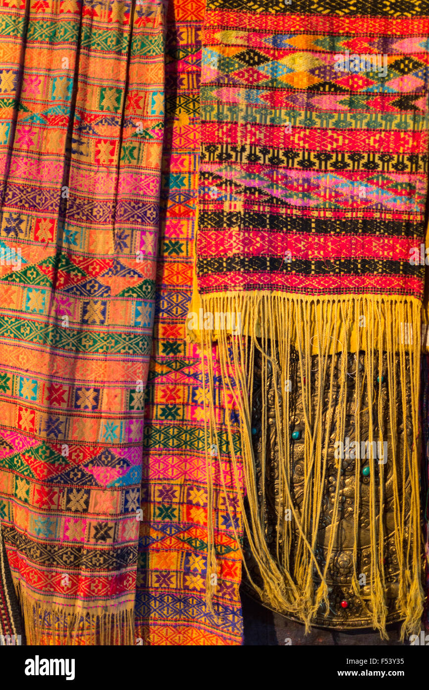 Handgewebte Schals und Textilien, Jakar, Bumthang, Bhutan Stockfoto