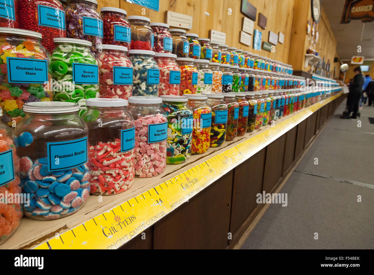 Die Welten längste Candy Counter in Chutters Candy Store, Littleton, New Hampshire, USA Stockfoto