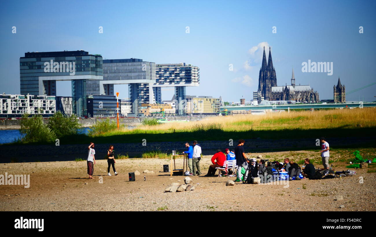Europa-Deutschland-Köln-Köln Skyline Kran Gebäude Stockfoto